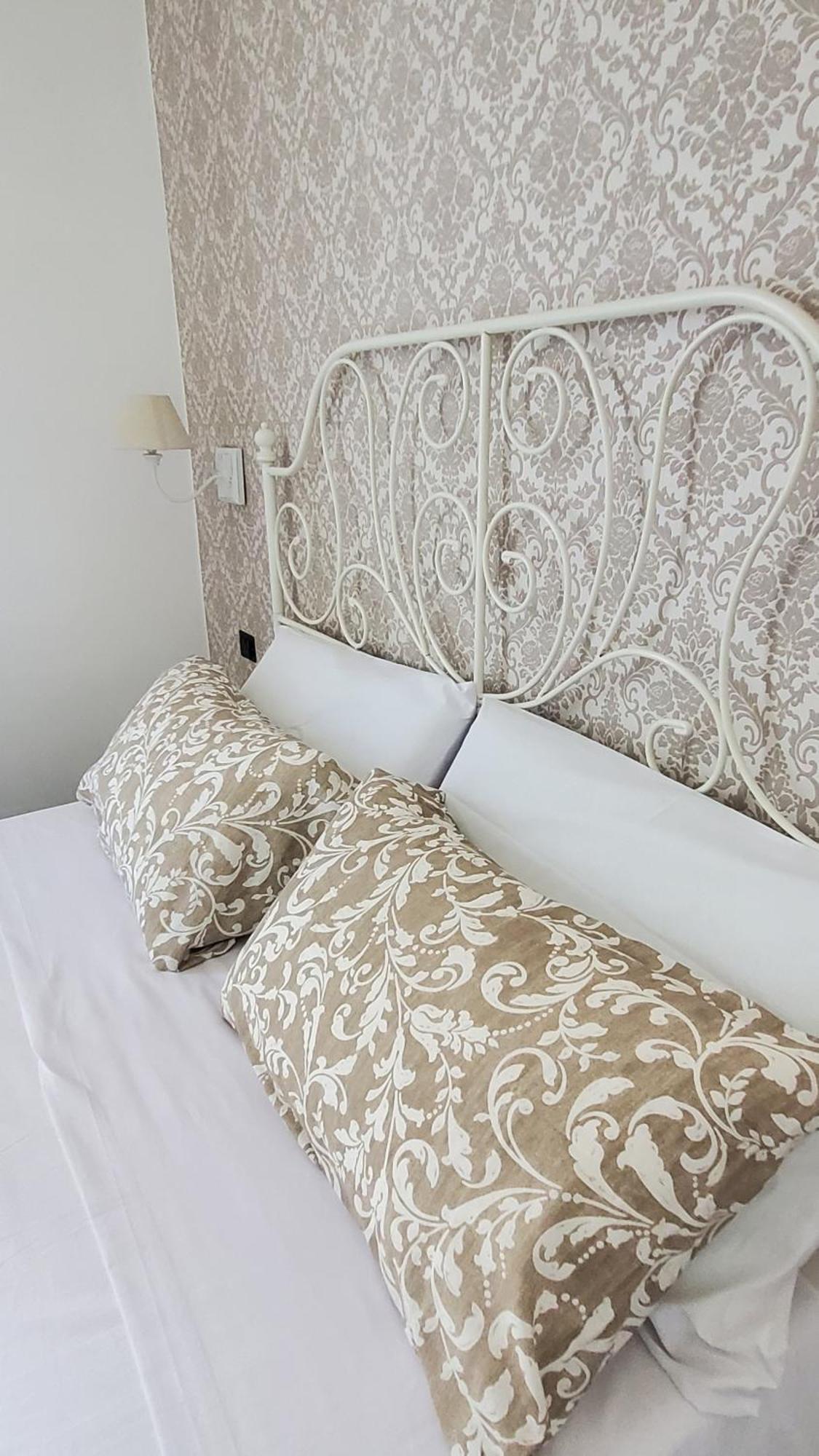 Domus Mia Apartment Tivoli Bagian luar foto